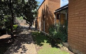 Modern Adobe Residence in Historic Malinalco - Malinalco, Mexico