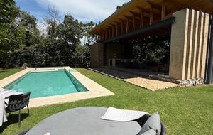 Modern Adobe Residence in Historic Malinalco - Malinalco, Mexico