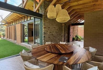Modern Adobe Residence in Historic Malinalco - Malinalco, Mexico