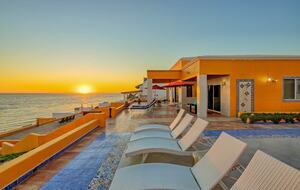 Exquisite Beachfront Escape in Las Conchas - Puerto Penasco, Mexico