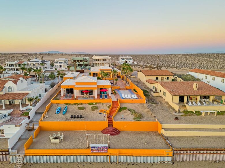 Exquisite Beachfront Escape in Las Conchas - Puerto Penasco, Mexico