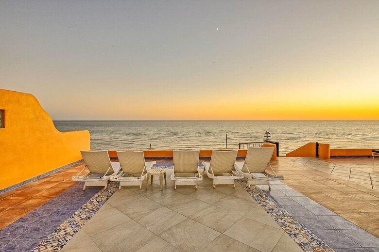 Exquisite Beachfront Escape in Las Conchas - Puerto Penasco, Mexico
