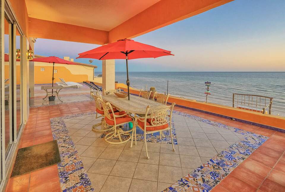 Exquisite Beachfront Escape in Las Conchas - Puerto Penasco, Mexico