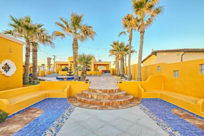 Exquisite Beachfront Escape in Las Conchas - Puerto Penasco, Mexico