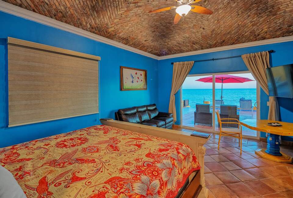 Exquisite Beachfront Escape in Las Conchas - Puerto Penasco, Mexico