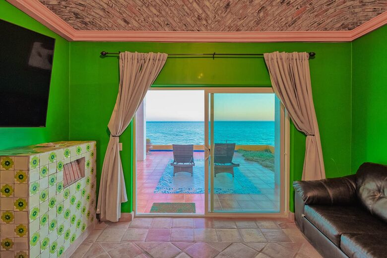 Exquisite Beachfront Escape in Las Conchas - Puerto Penasco, Mexico