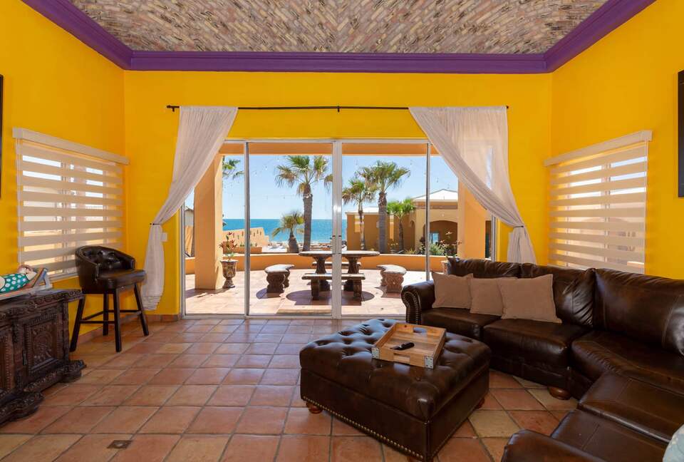 Exquisite Beachfront Escape in Las Conchas - Puerto Penasco, Mexico