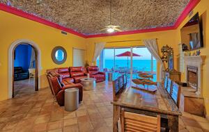 Exquisite Beachfront Escape in Las Conchas - Puerto Penasco, Mexico