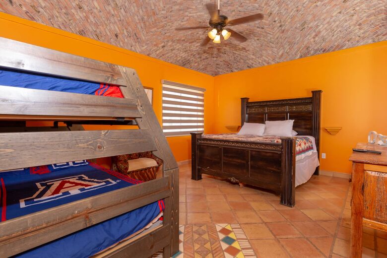 Exquisite Beachfront Escape in Las Conchas - Puerto Penasco, Mexico