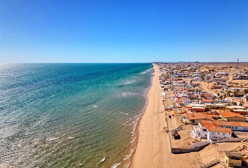 Exquisite Beachfront Escape in Las Conchas - Puerto Penasco, Mexico