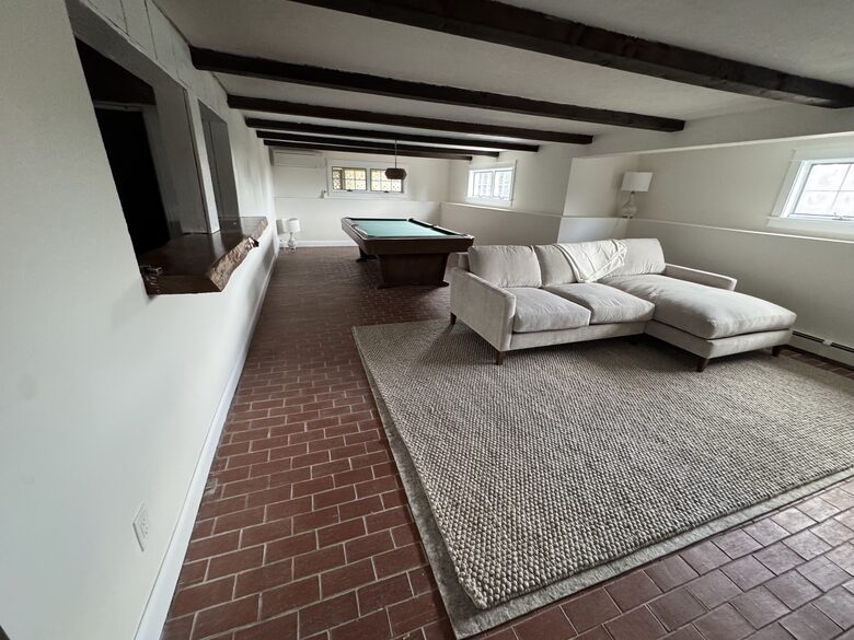 Cape Cod Elegance with Sunset Views over the Bay - Falmouth, Massachusetts