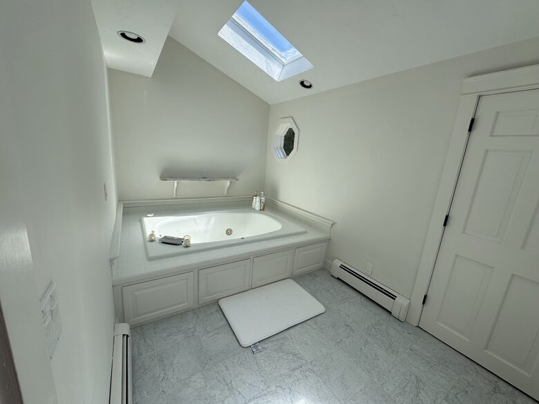 Cape Cod Elegance with Sunset Views over the Bay - Falmouth, Massachusetts