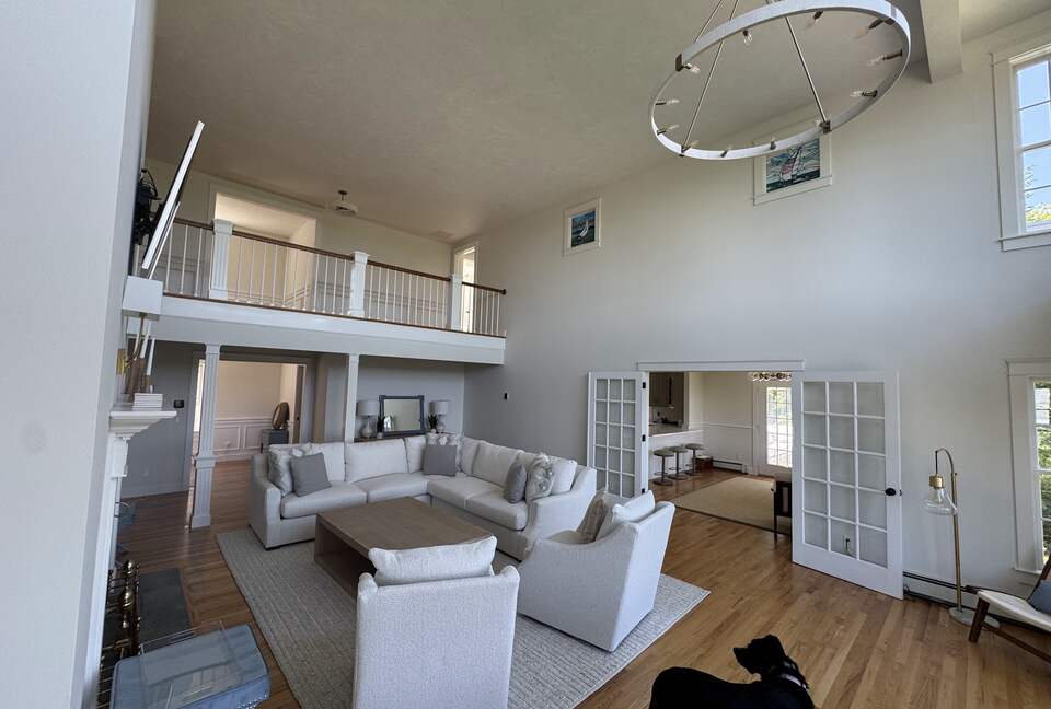 Cape Cod Elegance with Sunset Views over the Bay - Falmouth, Massachusetts