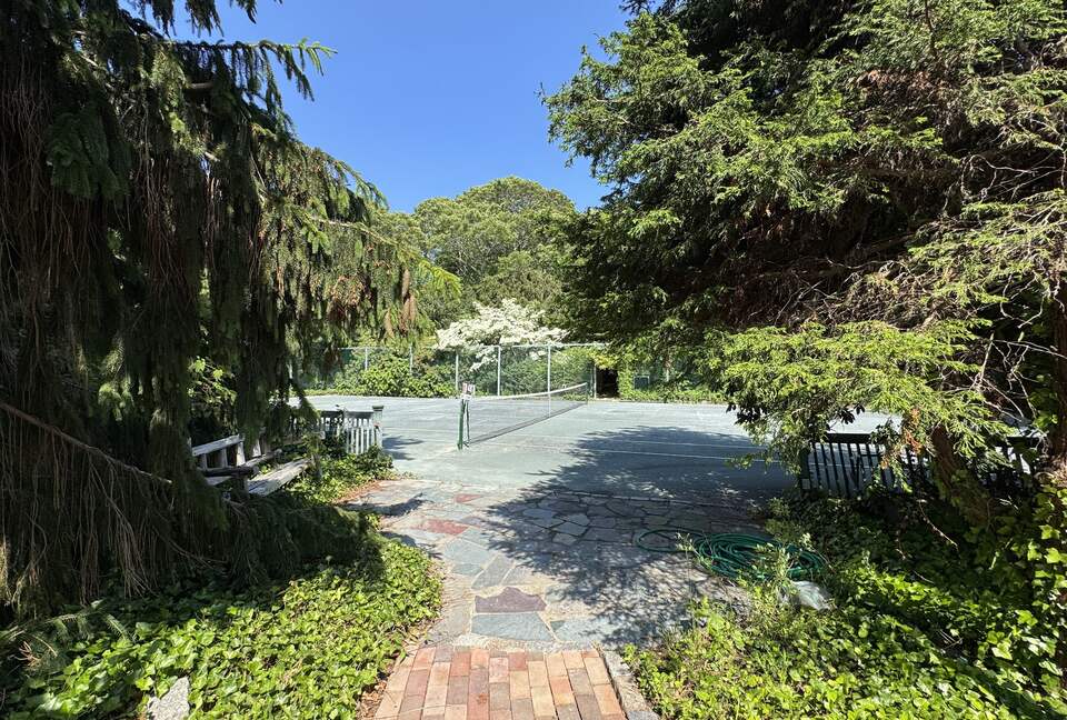 Cape Cod Elegance with Sunset Views over the Bay - Falmouth, Massachusetts