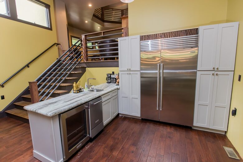 Architectural Retreat with Panoramic Views - Huddleston, Virginia