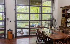 Architectural Retreat with Panoramic Views - Huddleston, Virginia