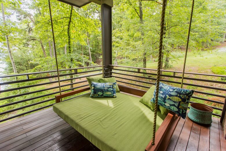 Architectural Retreat with Panoramic Views - Huddleston, Virginia