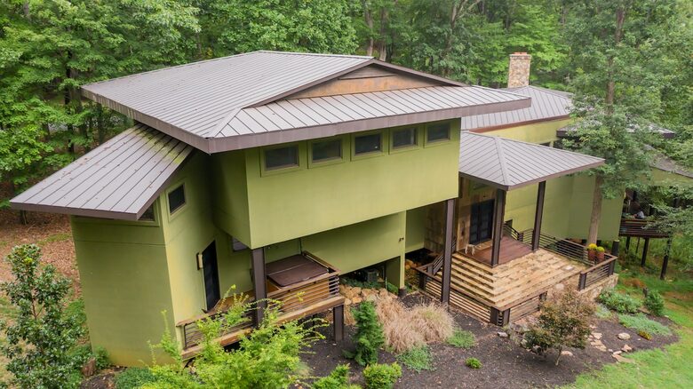 Architectural Retreat with Panoramic Views - Huddleston, Virginia