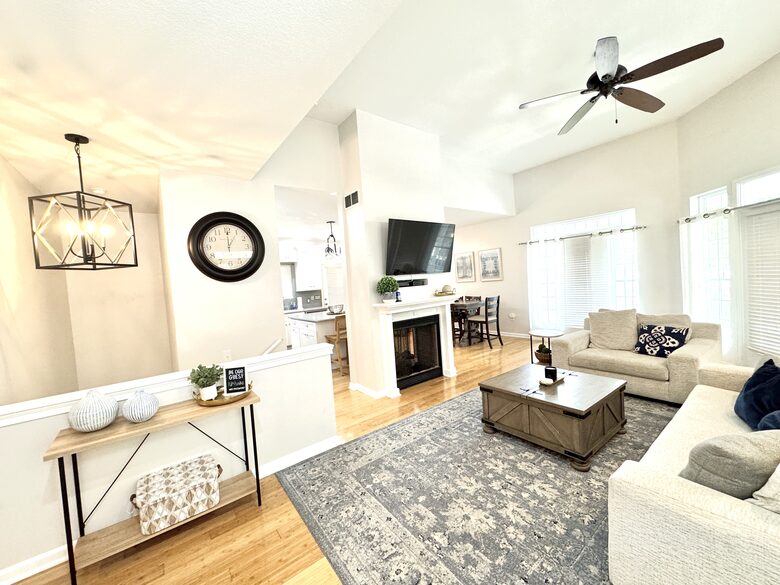 Main floor living room