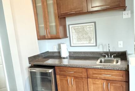 Peaceful Lake of the Ozarks Retreat with Wraparound Porch - Sunrise beach, Missouri