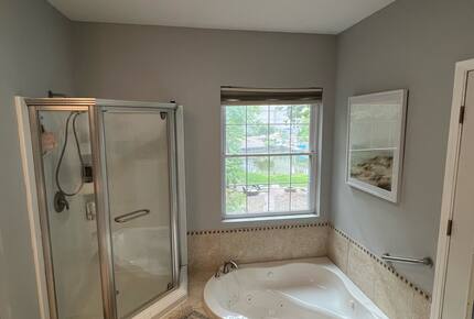 Peaceful Lake of the Ozarks Retreat with Wraparound Porch - Sunrise beach, Missouri