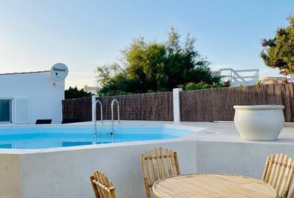 Sophisticated Coastal Home with Private Pool - Formentera, Spain