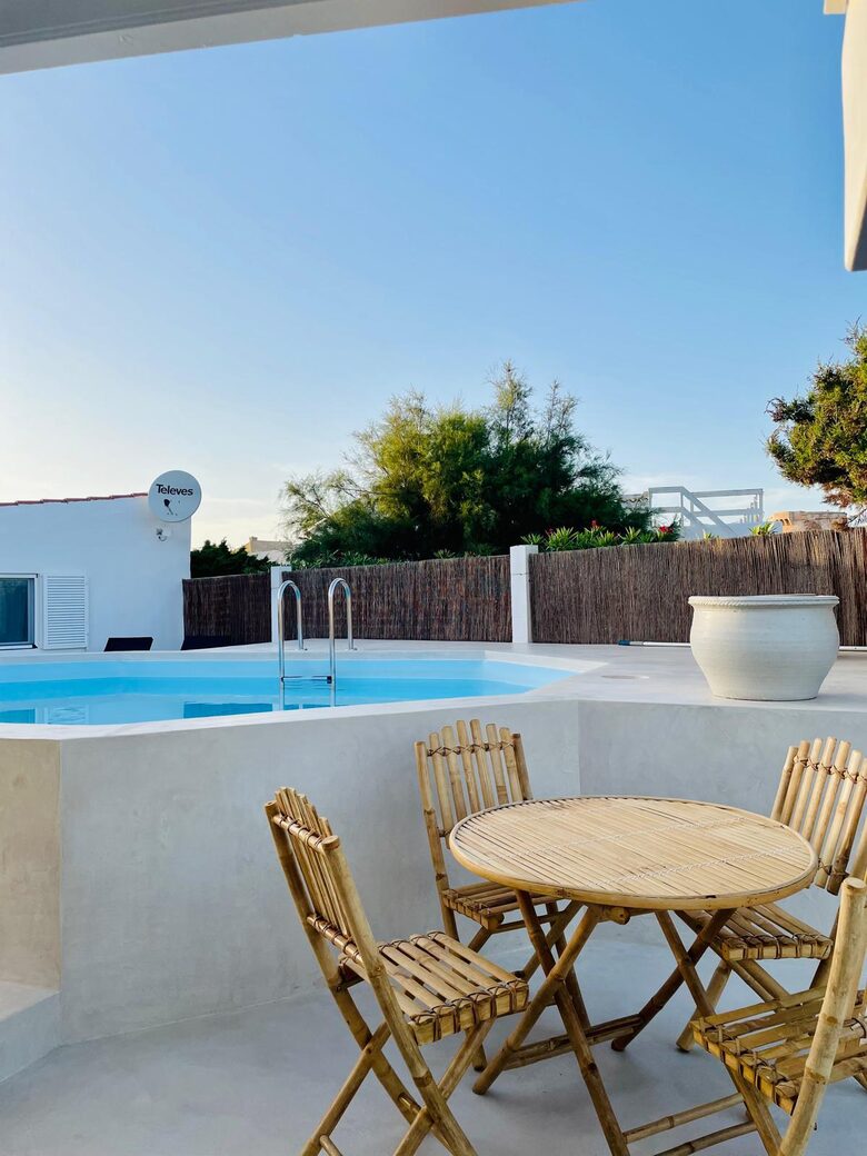 Sophisticated Coastal Home with Private Pool - Formentera, Spain