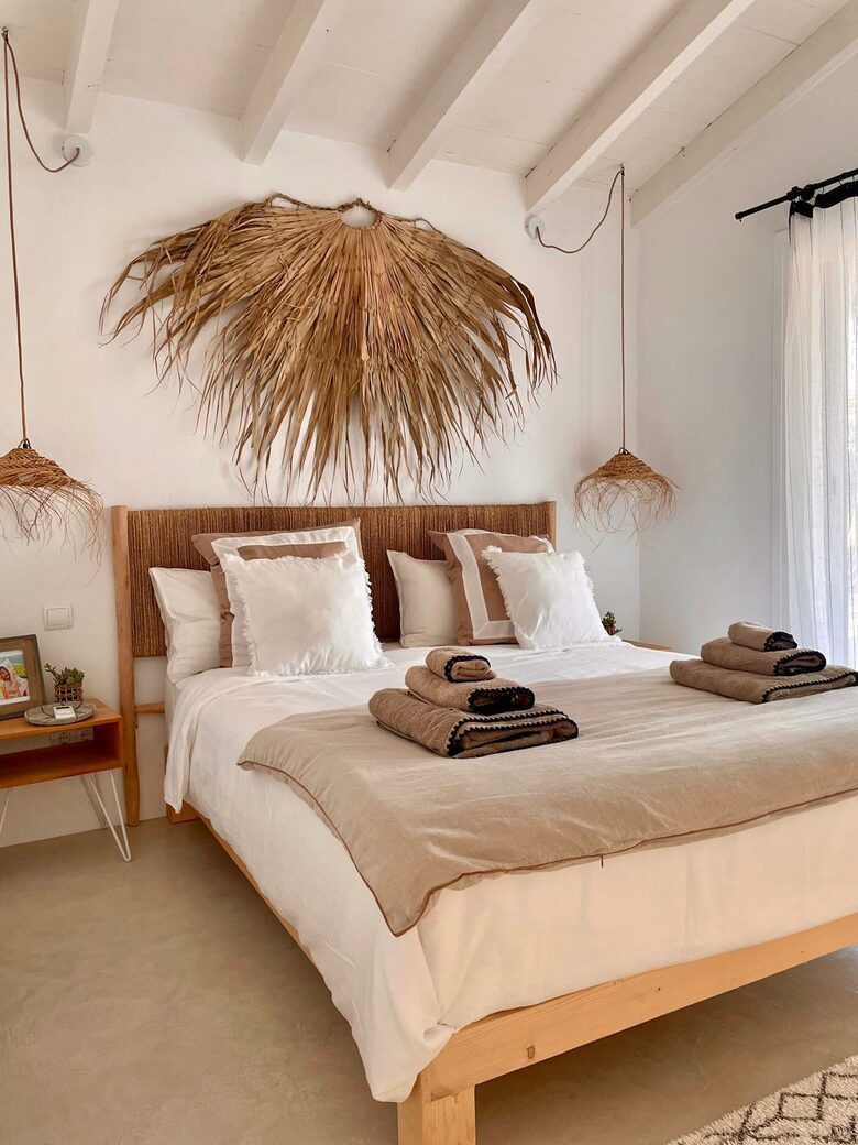 Sophisticated Coastal Home with Private Pool - Formentera, Spain