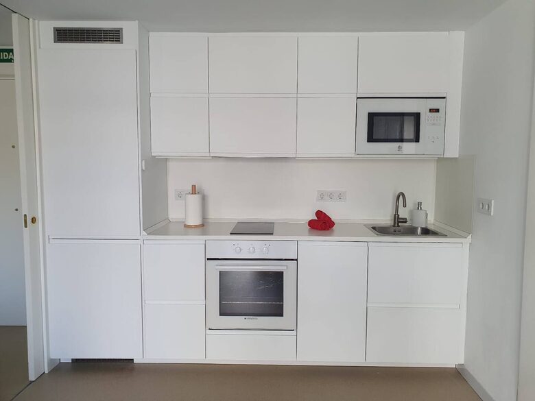 Charming Apartment on Marbella’s Golden Mile - Marbella, Spain