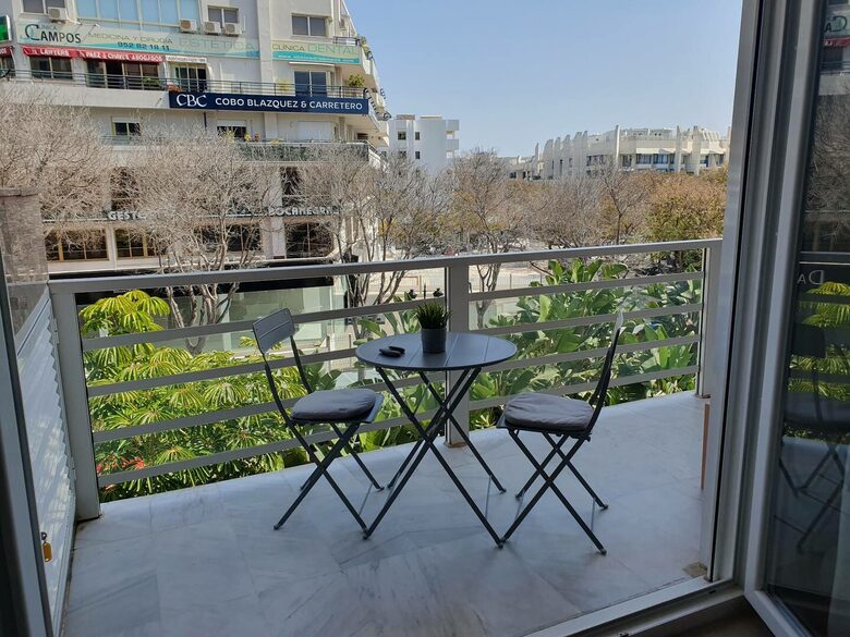 Charming Apartment on Marbella’s Golden Mile - Marbella, Spain