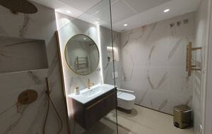 Charming Apartment on Marbella’s Golden Mile - Marbella, Spain