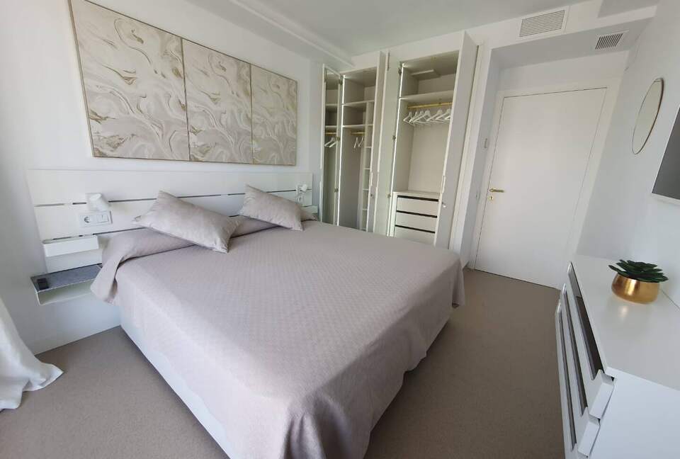 Charming Apartment on Marbella’s Golden Mile - Marbella, Spain