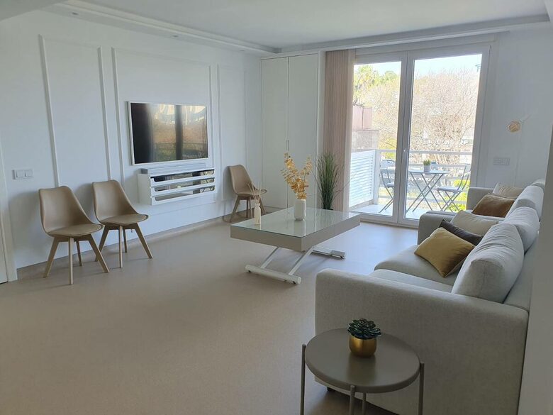 Charming Apartment on Marbella’s Golden Mile - Marbella, Spain