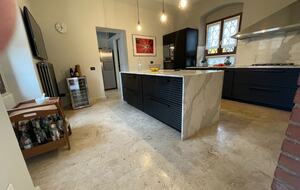 Refined Farmhouse with Private Gardens - Castelnuovo Magra, Italy