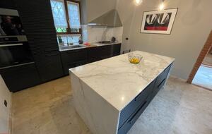 Refined Farmhouse with Private Gardens - Castelnuovo Magra, Italy