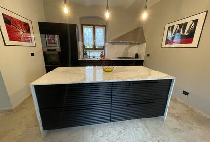 Refined Farmhouse with Private Gardens - Castelnuovo Magra, Italy