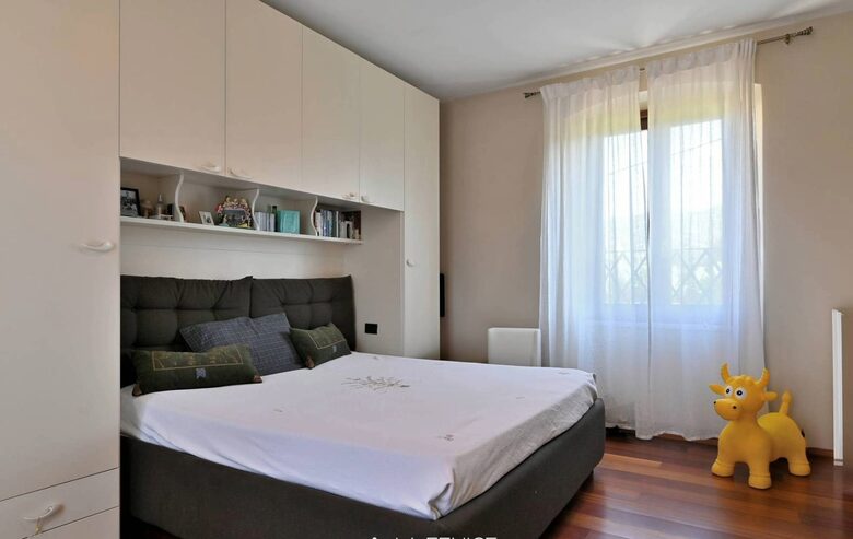 Refined Farmhouse with Private Gardens - Castelnuovo Magra, Italy