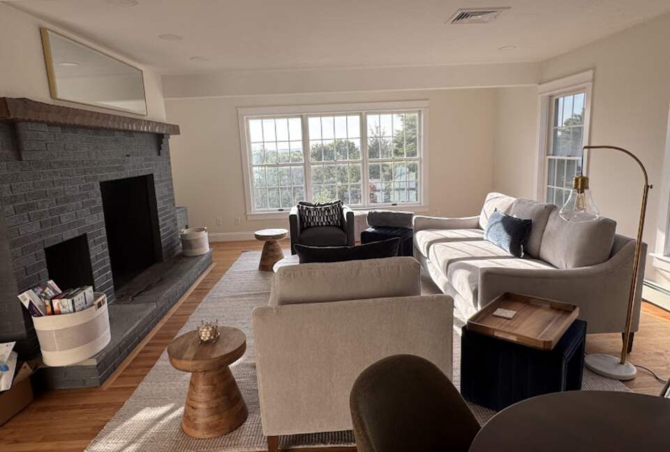 Cape Cod Elegance with Sunset Views over the Bay - Falmouth, Massachusetts