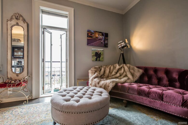 Chic Downtown Seattle Loft with Vintage Charm - Seattle, Washington