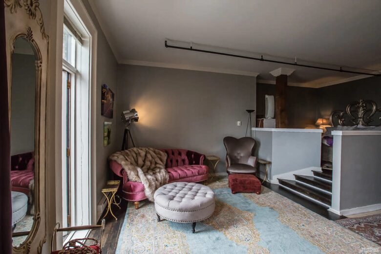 Chic Downtown Seattle Loft with Vintage Charm - Seattle, Washington