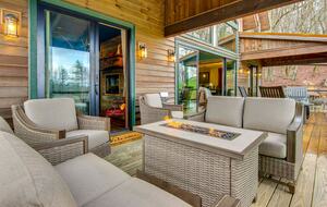 Rustic-Modern Mountain Haven near Waterfalls, Trails & Lake Glenville - Welcome to Fox and Fern Lodge - Glenville, North Carolina