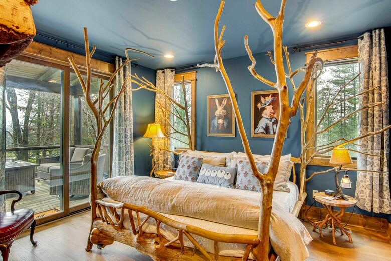 Rustic-Modern Mountain Haven near Waterfalls, Trails & Lake Glenville - Welcome to Fox and Fern Lodge - Glenville, North Carolina