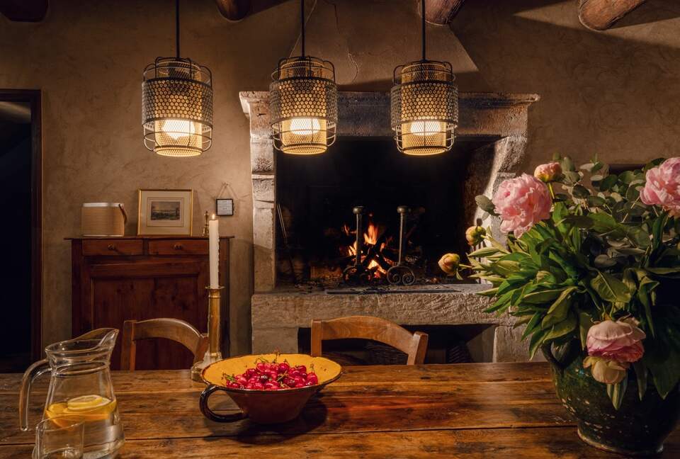 An Authentic Provençal Escape Among the Vineyards - Bonnieux, France