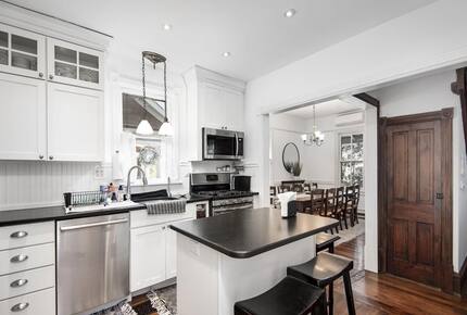 Victorian Coastal Elegance in Barnegat Light - Barnegat Light, New Jersey