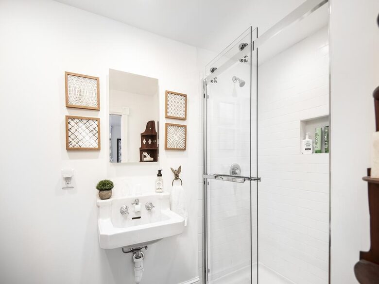 Victorian Coastal Elegance in Barnegat Light - Barnegat Light, New Jersey