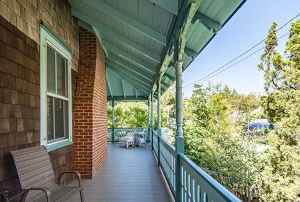 Victorian Coastal Elegance in Barnegat Light - Barnegat Light, New Jersey