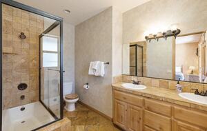 Cozy Big Bear Escape with Hot Tub & Game Room - Big Bear Lake, California