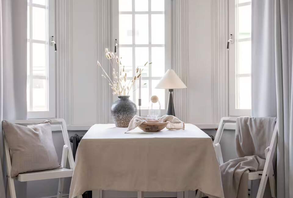 Charming City Retreat with Award-Winning Courtyard - Stockholm, Sweden