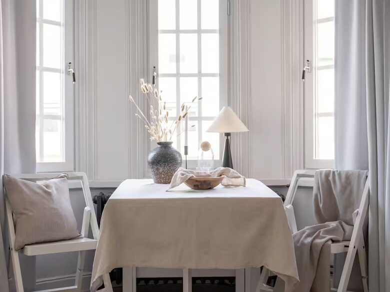 Charming City Retreat with Award-Winning Courtyard - Stockholm, Sweden