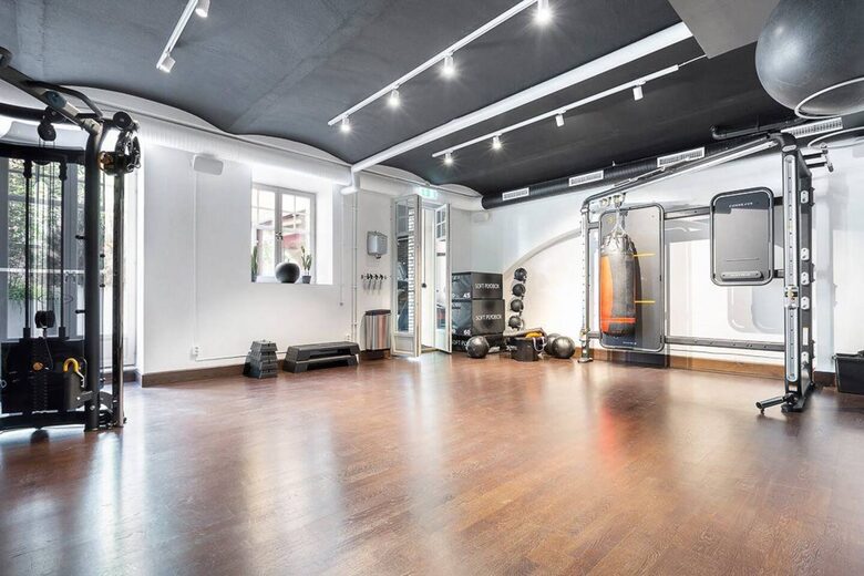 Charming City Retreat with Award-Winning Courtyard - Stockholm, Sweden